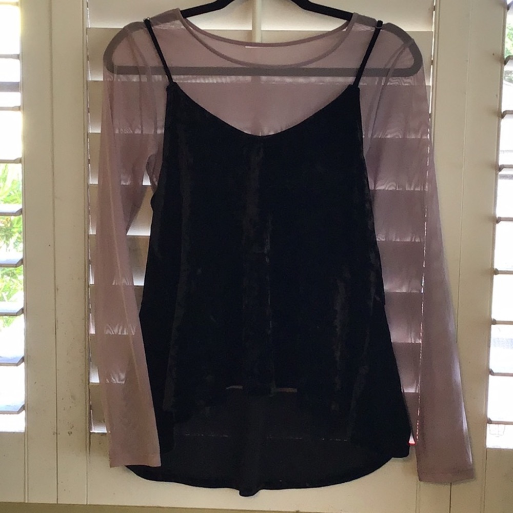 Abound 2 piece top